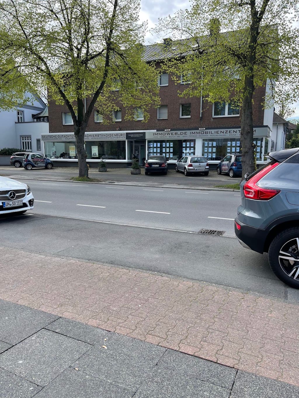 DG Deutsche Gutachten AG